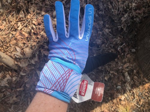 The key pockets actually fit your gels!